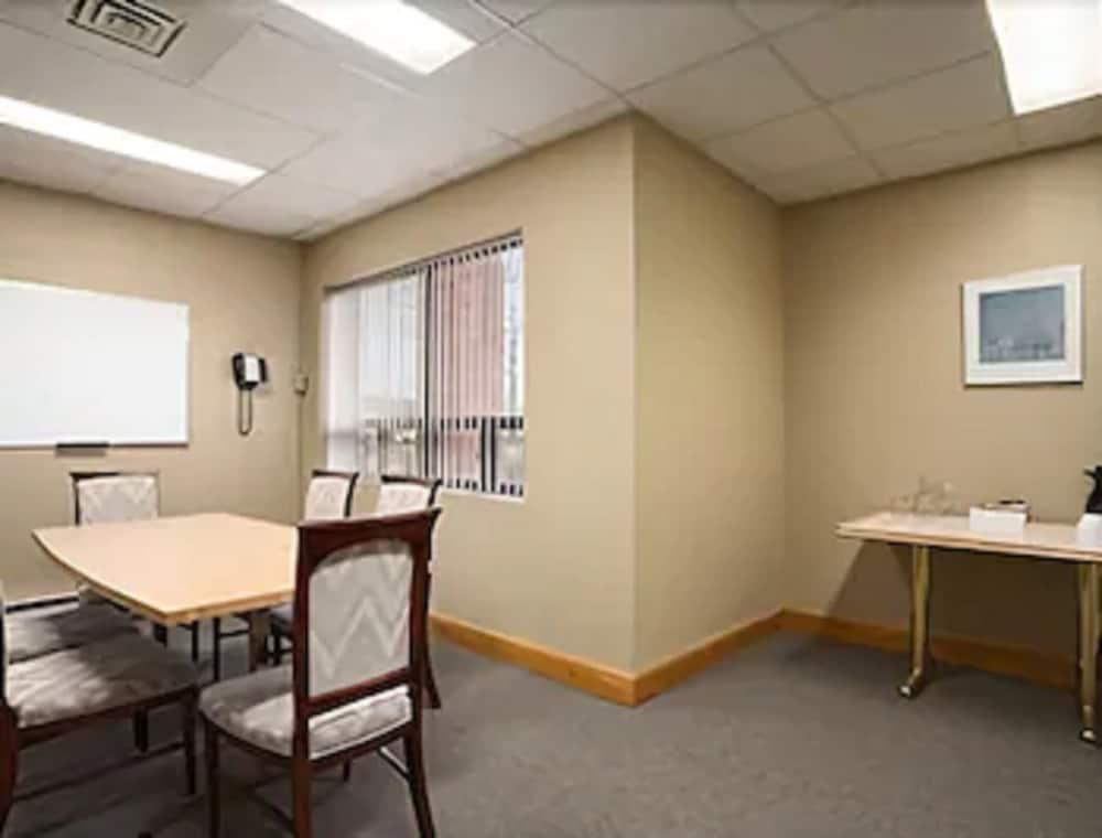 Travelodge By Wyndham Chatham Luaran gambar